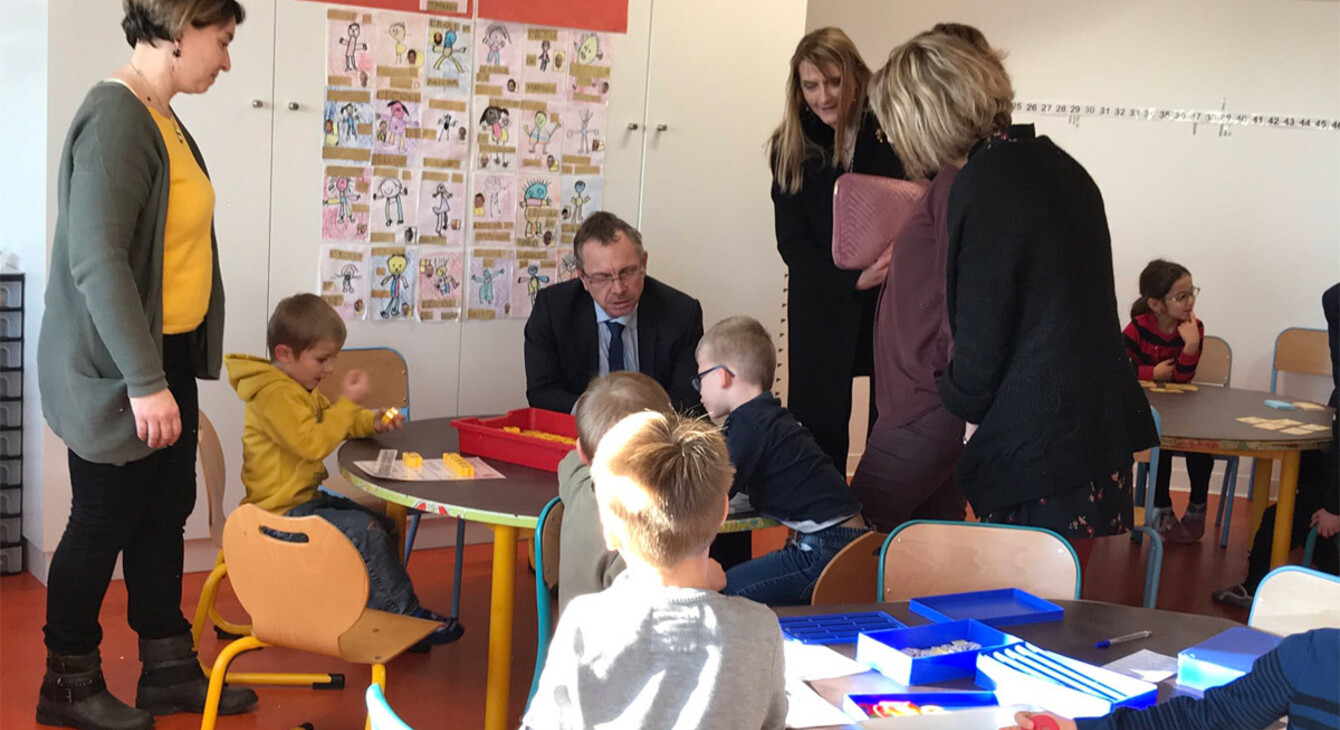 Resultats Des Evaluations Cp Ce1 Le Recteur En Visite A L Ecole De Xeuilley Academie De Nancy Metz Region Academique Grand Est Resultats Des Evaluations Cp Ce1 Le Recteur En Visite A L Ecole De Xeuilley Academie De Nancy Metz Region Academique Grand Est